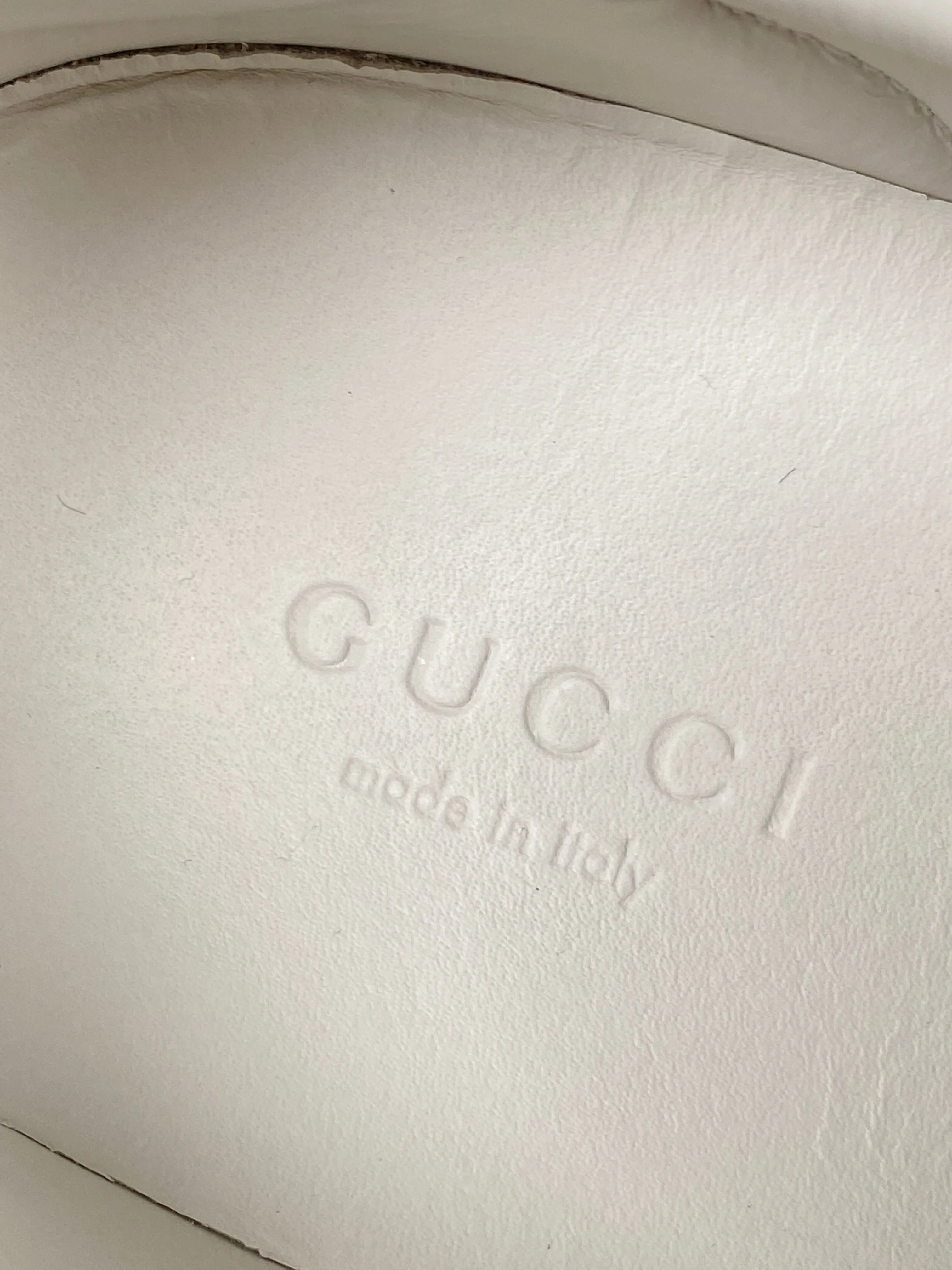 GUCCI - ACE PEARL SNEAKER - SZ 35