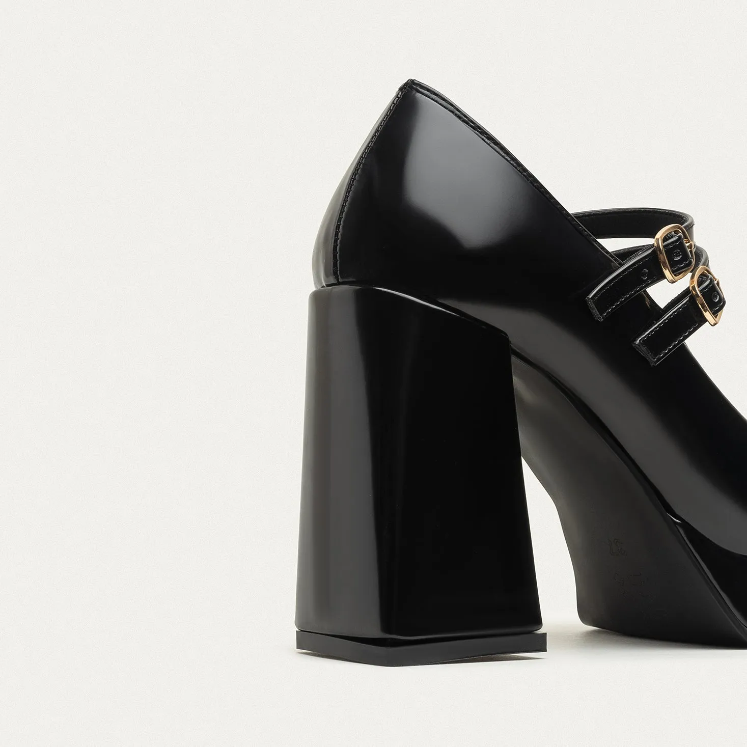 Vintage Vibes Platform Mary Janes-Black
